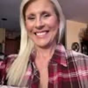 Meet your Posher, Lachelle